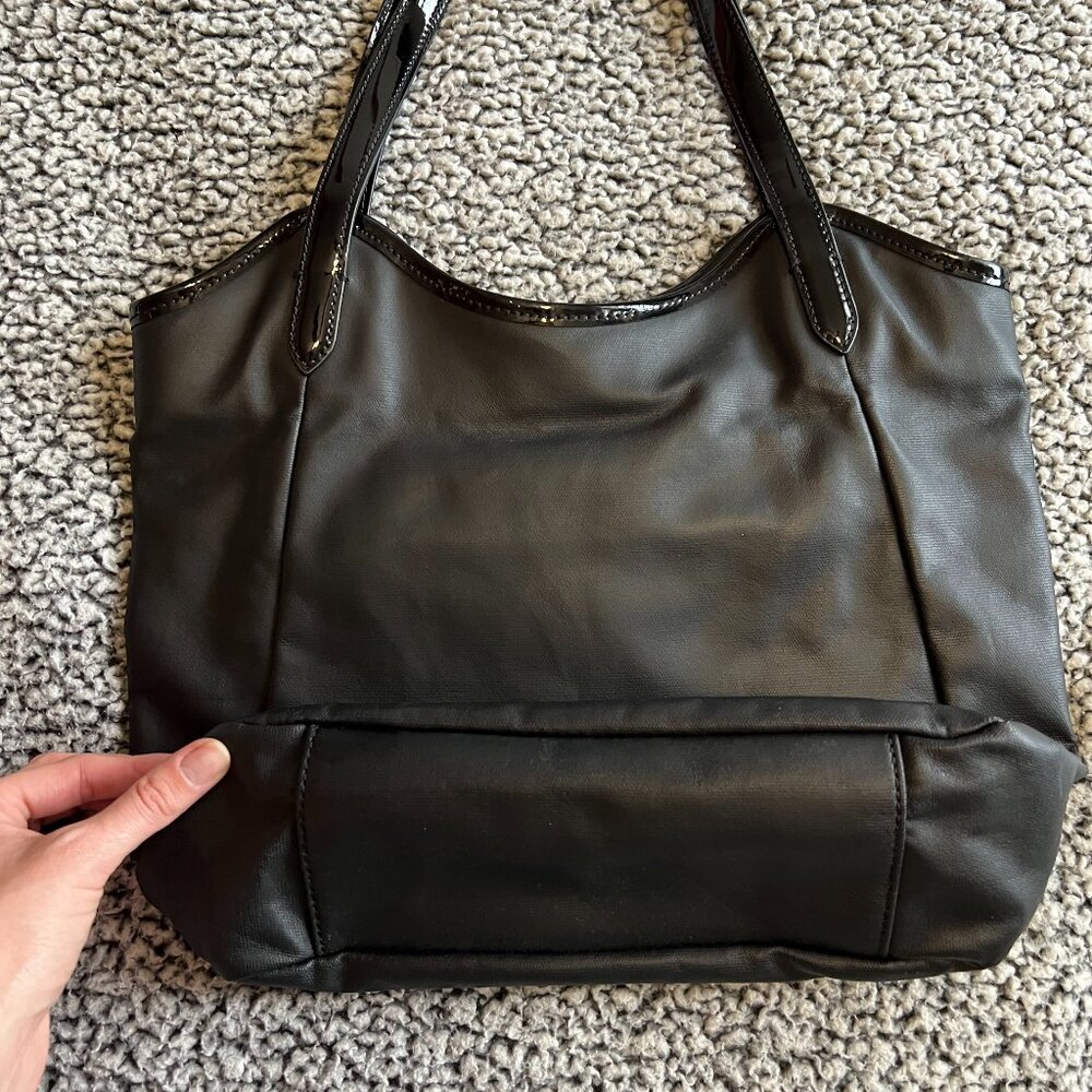 Tory Burch Solid Black Shoulder Bag - image 7